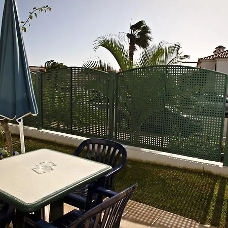 Ξενοδοχείο Fairways Club 3*