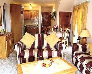 Fairways Club Ξενοδοχείο